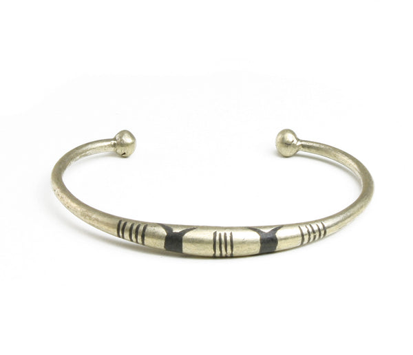 Tuareg Round Black Etched Bracelet