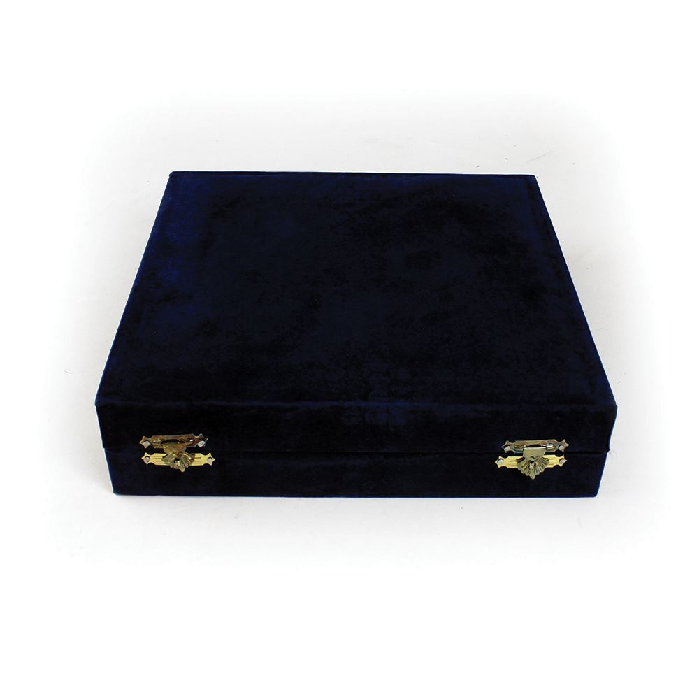 Deluxe Egyptian Mother Of Pearl Chess Set (Various Sizes)